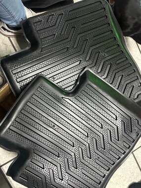 Mitsubishi Outlander Genuine All-Weather and Carpet Floor Mat Set